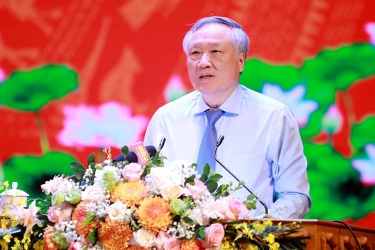 Ủy viên Bộ Chính trị, Bí thư Trung ương Đảng, Chánh án TANDTC Nguyễn Hòa Bình: Cán bộ, đảng viên tỉnh Bắc Giang phải lấy hạnh phúc, niềm tin của nhân dân làm mục tiêu phấn đấu