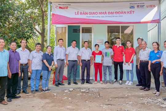 Xi măng INSEE bàn giao nhà đại đoàn kết tại Kiên Giang