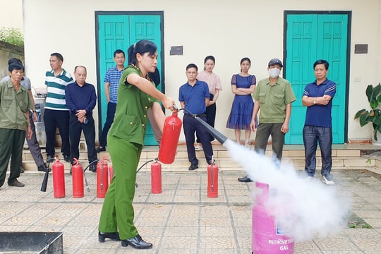 Báo Công lý tập huấn, bồi dưỡng nghiệp vụ phòng cháy, chữa cháy