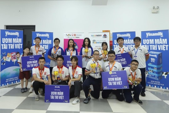 Vinamilk tiếp sức nhà vô địch nhí bứt phá tại Robotacon WRO 2023