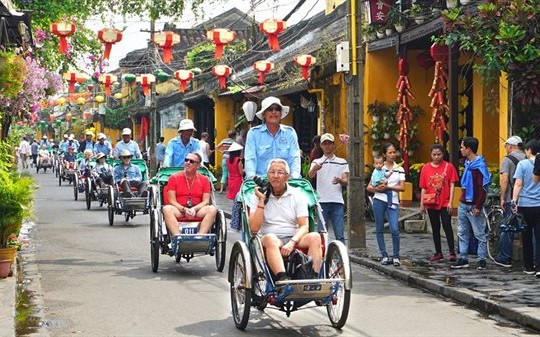 Việt Nam đạt mục tiêu đón hơn 7,8 triệu lượt khách quốc tế