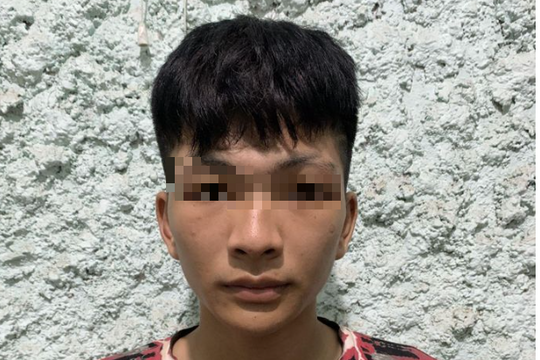 Học sinh cấp 3 dùng dao bấm đâm trọng thương người ở Bắc Giang
