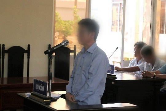 Tự xưng là thầy bói, lừa đảo chiếm đoạt 2,1 tỷ đồng