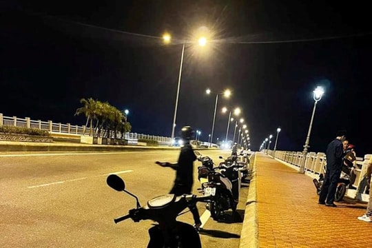 Một ngày 3 người nhảy cầu Cửa Đại tự tử