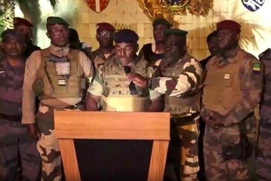 Quân đội Gabon tuyên bố đình chỉ bầu cử, nguy cơ xảy ra bạo loạn