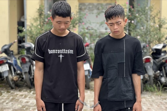 Khởi tố 2 đối tượng cướp tài sản tại cửa hàng vàng ở Hưng Yên