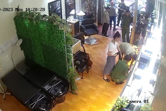 Điều tra vụ việc mang rìu đi đòi nợ