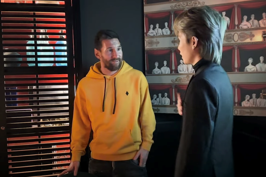 Messi gây "bão" khi xuất hiện trong MV của Jack