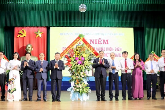 Nam Định: Kỷ niệm 135 năm thành lập huyện Hải Hậu, đón nhận Bằng khen của Bộ Văn hóa, Thể thao và Du lịch