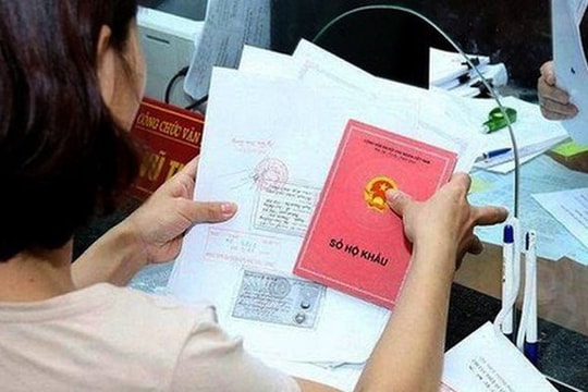 Việc đăng ký tạm trú do chủ nhà trọ hay người thuê phải thực hiện?