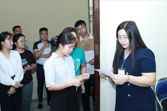 Đề xuất Chủ tịch Hà Nội được tuyển nhân tài không qua thi tuyển 