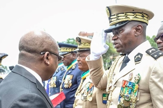 Gabon: Tướng Brice Oligui Nguema tuyên thệ nhậm chức
