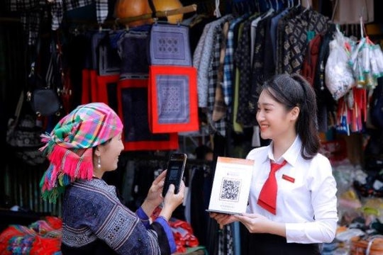 Agribank với chiến lược “làn sóng số”