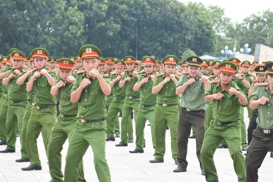 Bộ công an kiểm tra công tác nghiệp vụ Cảnh sát cơ động tỉnh Thanh Hóa