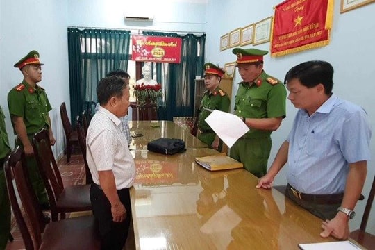 Khởi tố 10 cán bộ Trung tâm khuyến nông vì tham ô tài sản