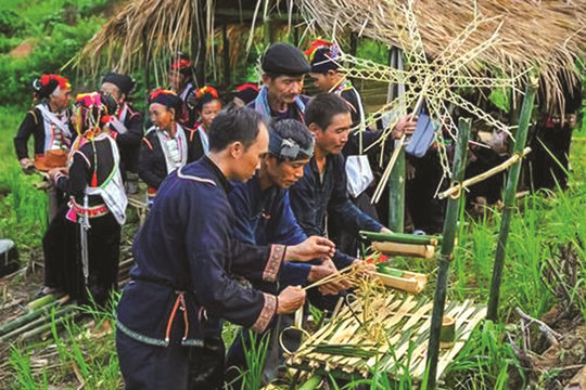Những người anh em ‘nhỏ bé’ nơi Tây Bắc