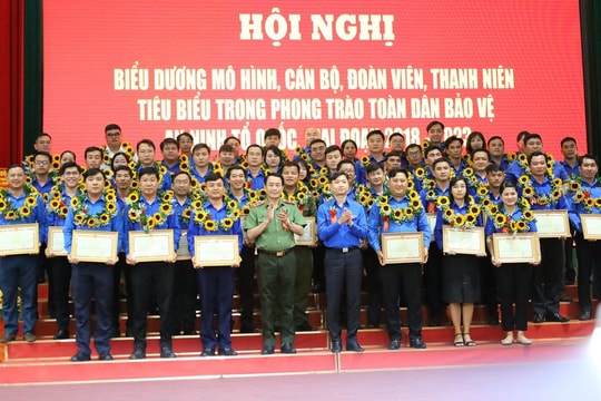 Biểu dương mô hình, đoàn viên, thanh niên trong phong trào Toàn dân bảo vệ an ninh Tổ quốc