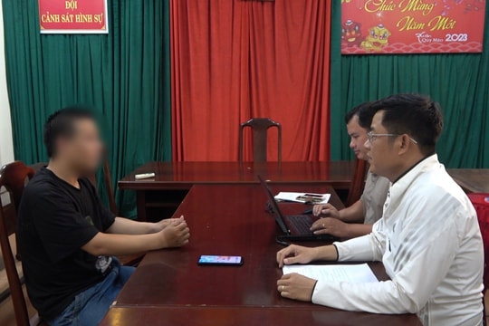 Bắt đối tượng cướp giật túi xách của người đi đường