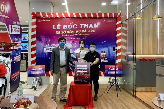 Có được chụp ảnh CCCD của khách hàng để trao quà trúng thưởng?