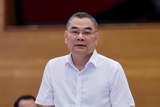 Vì sao có sự chênh lệch chi "hoa hồng" bôi trơn trong vụ Việt Á?