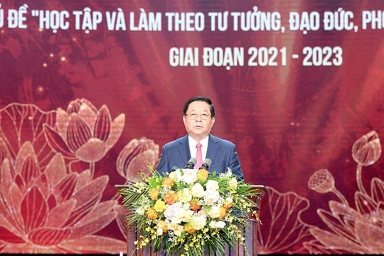 Lễ trao giải thưởng về "Học tập và làm theo tư tưởng, đạo đức, phong cách Hồ Chí Minh”