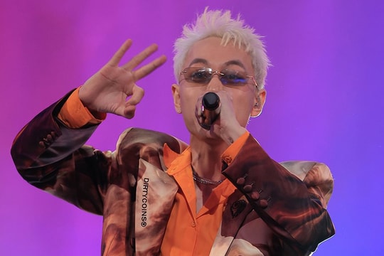 'Người miền núi chất' Double2T trở thành Quán quân Rap Việt mùa 3