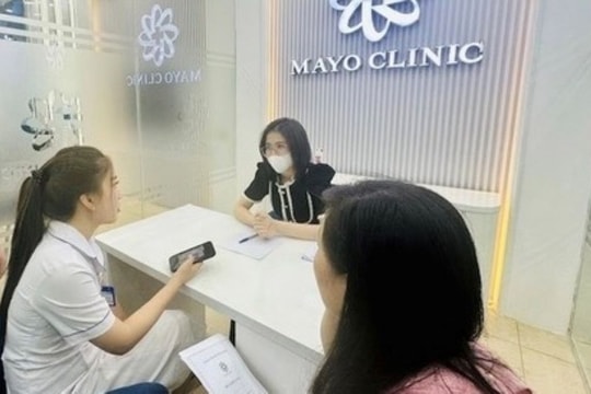 Xử phạt 2 cơ sở thẩm mỹ viện quảng cáo rầm rộ