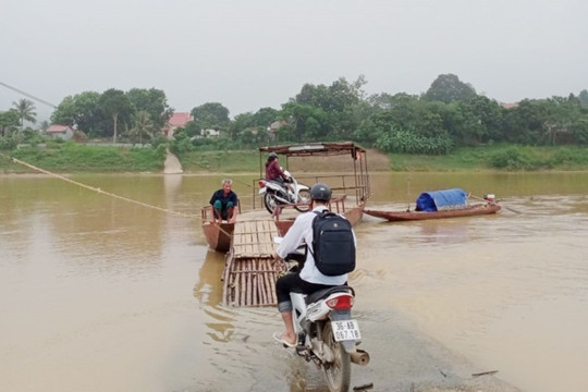 Hàng nghìn hộ dân miền núi Cẩm Thủy mong ngóng cây cầu cứng