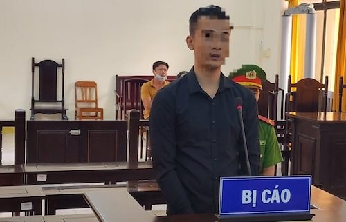 Tham ô gần 1 tỷ đồng, viên quản lý chợ đêm ở Phú Quốc lãnh án