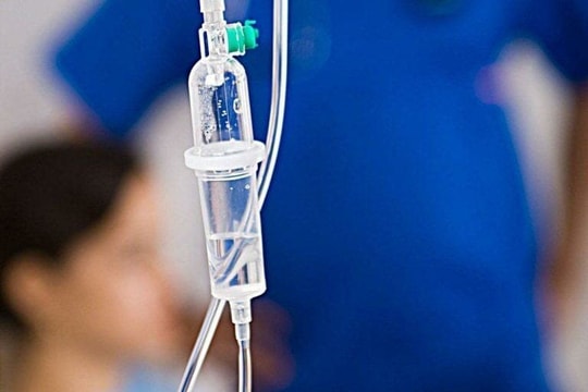 Nguy kịch do uống nhầm thuốc diệt kiến