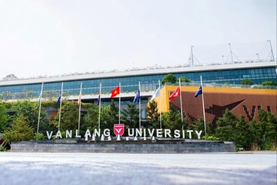 Trường Đại học Văn Lang sử dụng nhiều lao động nước ngoài không phép
