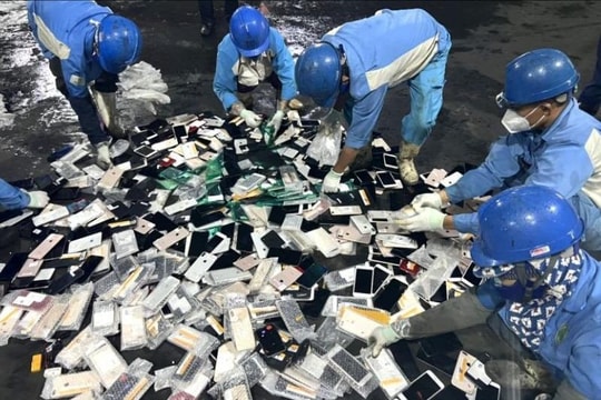 Tiêu hủy hơn 600 chiếc iPhone là hàng hóa vi phạm