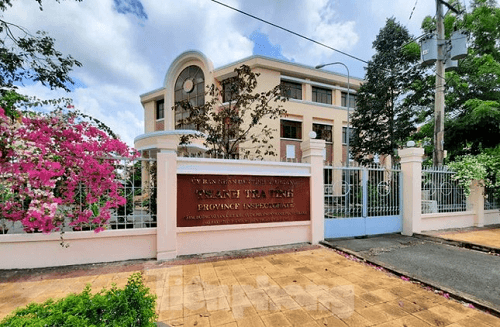 Cách chức Phó Chánh Thanh tra tỉnh Hậu Giang