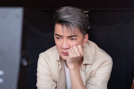 Nhiều nghệ sĩ hoãn show, lùi lịch ra mắt sau vụ cháy chung cư mini