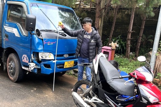 Tài xế say xỉn lái xe gây tai nạn rồi bỏ trốn