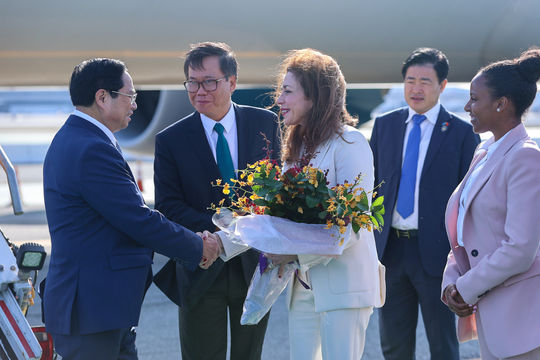 Thủ tướng tới Hoa Kỳ, bắt đầu hoạt động dày đặc tại Tuần lễ Cấp cao Đại hội đồng LHQ và làm việc tại Hoa Kỳ
