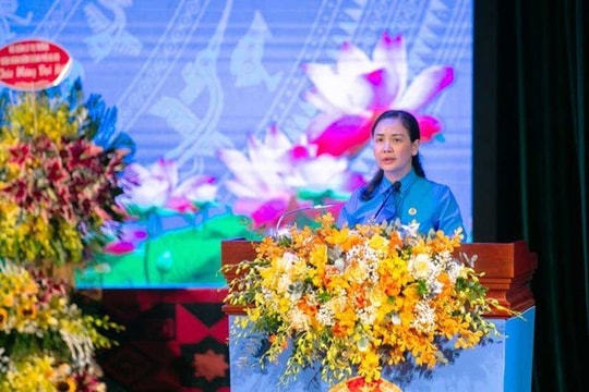 Xây dựng đội ngũ công đoàn "thủ lĩnh" tại cơ sở điểm tựa cho người lao động