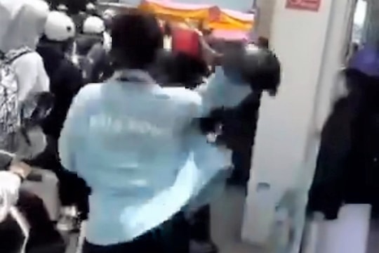 Xác minh clip hai nữ sinh THPT đánh nhau