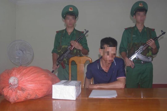 Mang hàng chục kg vật liệu nổ đi tiêu thụ, một đối tượng bị bắt