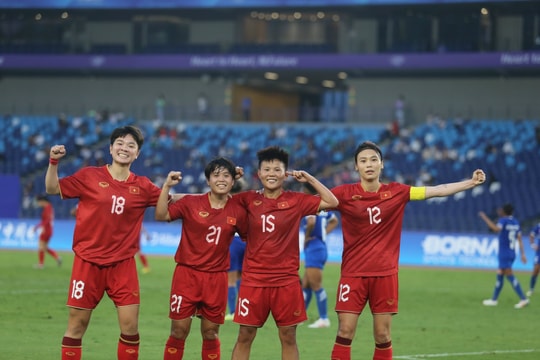 Đội tuyển Nữ Việt Nam thắng 2-0 trận ra quân gặp Nepal