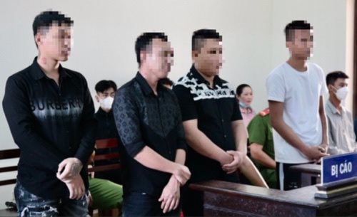 Vào tù do mẫu thuẫn phát sinh chuyện từ trước