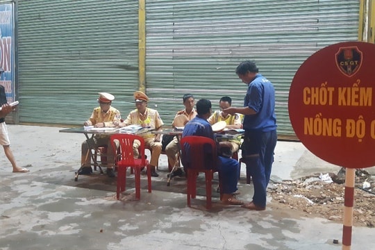  TT-Huế: Tăng cường xử lý vi phạm nồng độ cồn