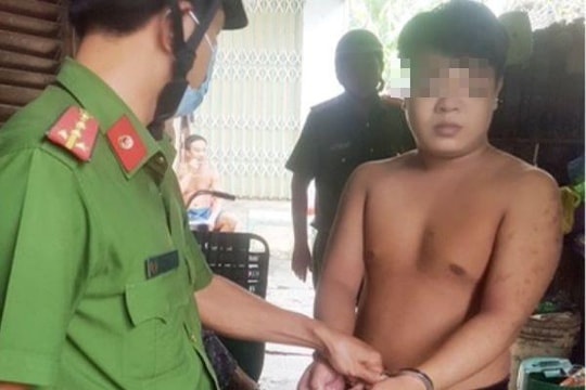 Bắt đối tượng trốn nã giao cấu với trẻ em