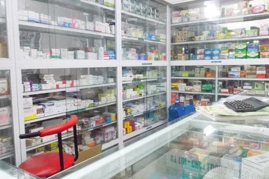 Cung ứng, kiểm soát chặt chẽ giá thuốc điều trị bệnh đau mắt đỏ