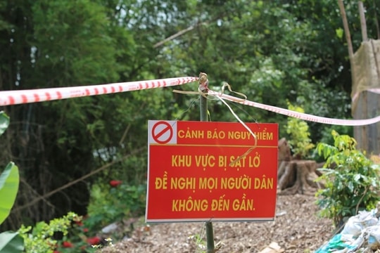 Thanh Hóa: Lũ trên các sông dâng cao, nhiều điểm sạt lở, chia cắt