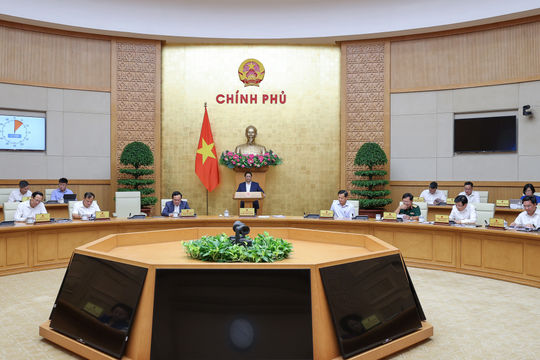 Thủ tướng Phạm Minh Chính chủ trì phiên họp Chính phủ chuyên đề