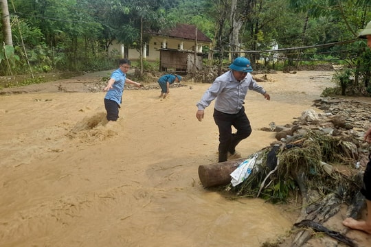 Nghệ An: Triển khai phương án tiếp tế cho vùng bị cô lập