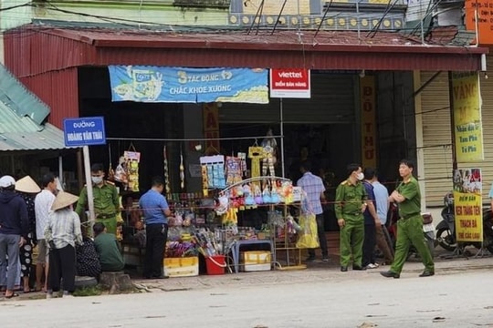 Chồng tâm thần siết cổ vợ tử vong