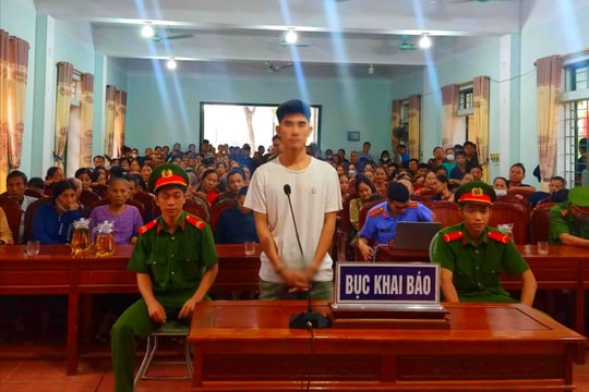 Đầu độc hai con bò nhà người tình bằng xyanua
