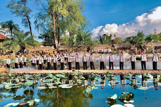 Khai mạc Chương trình nghệ thuật Festival áo bà ba - Hậu Giang 2023